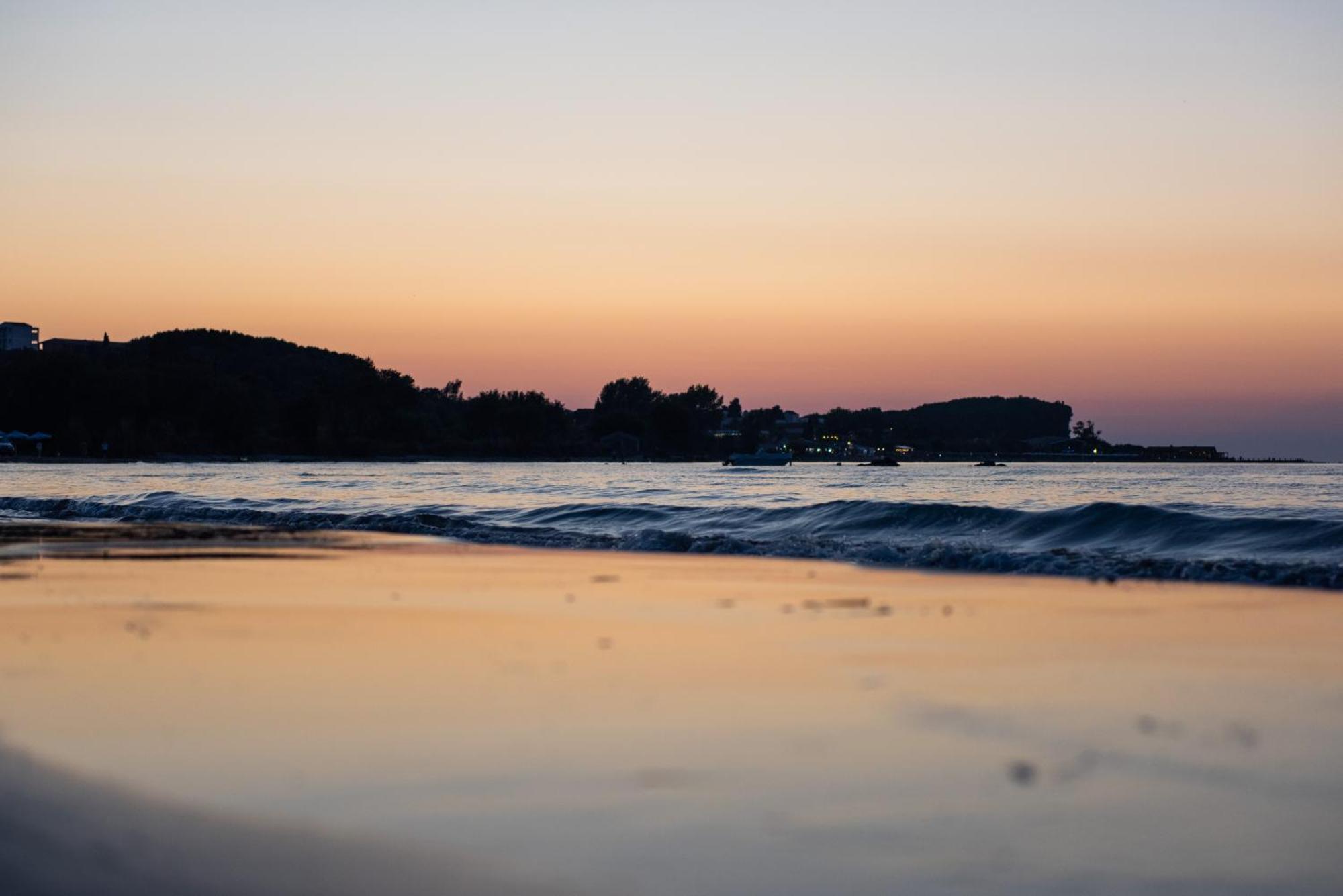 Aphrodite Beach Hotel Corfu Ρόδα Εξωτερικό φωτογραφία
