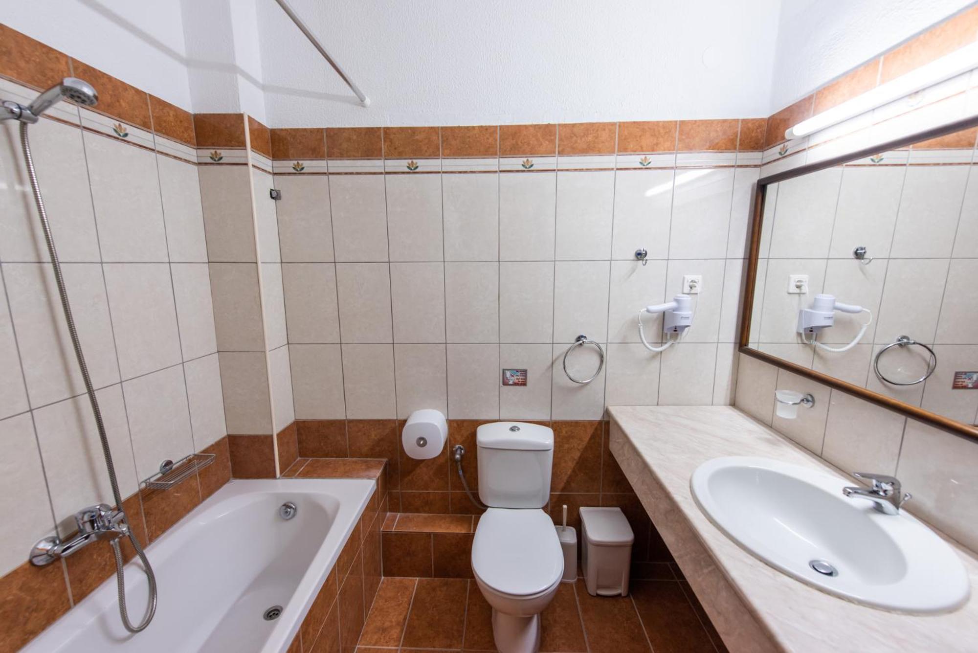 Aphrodite Beach Hotel Corfu Ρόδα Εξωτερικό φωτογραφία